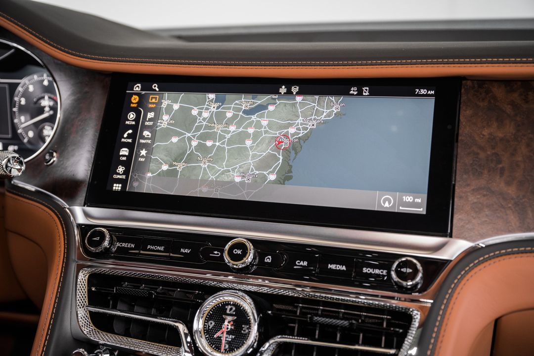 2023 Bentley FLYING SPUR