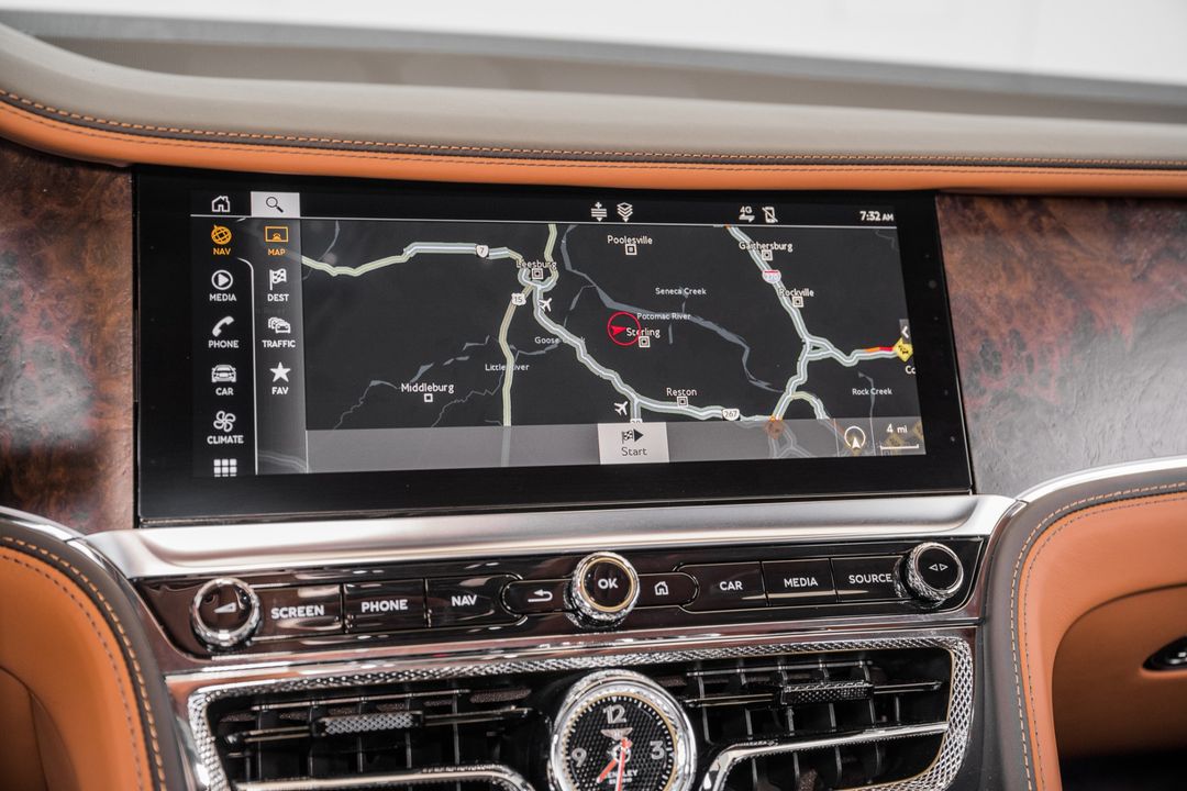 2023 Bentley FLYING SPUR