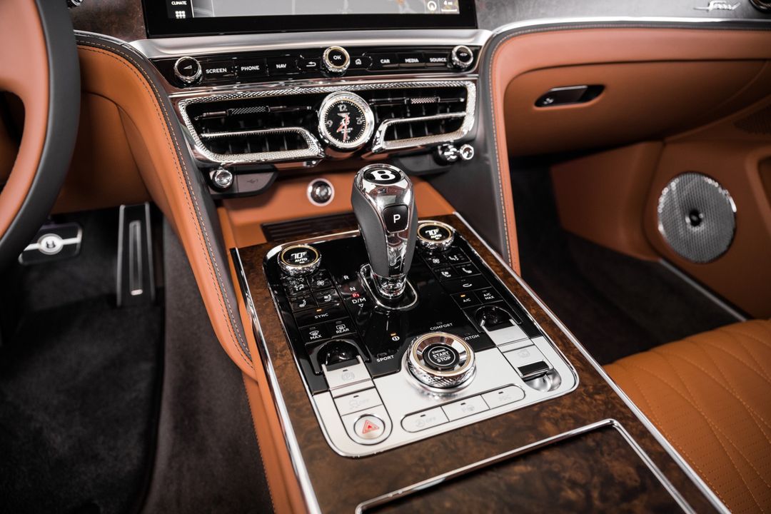 2023 Bentley FLYING SPUR
