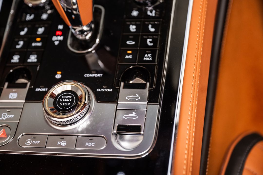 2023 Bentley CONTINENTAL GTC