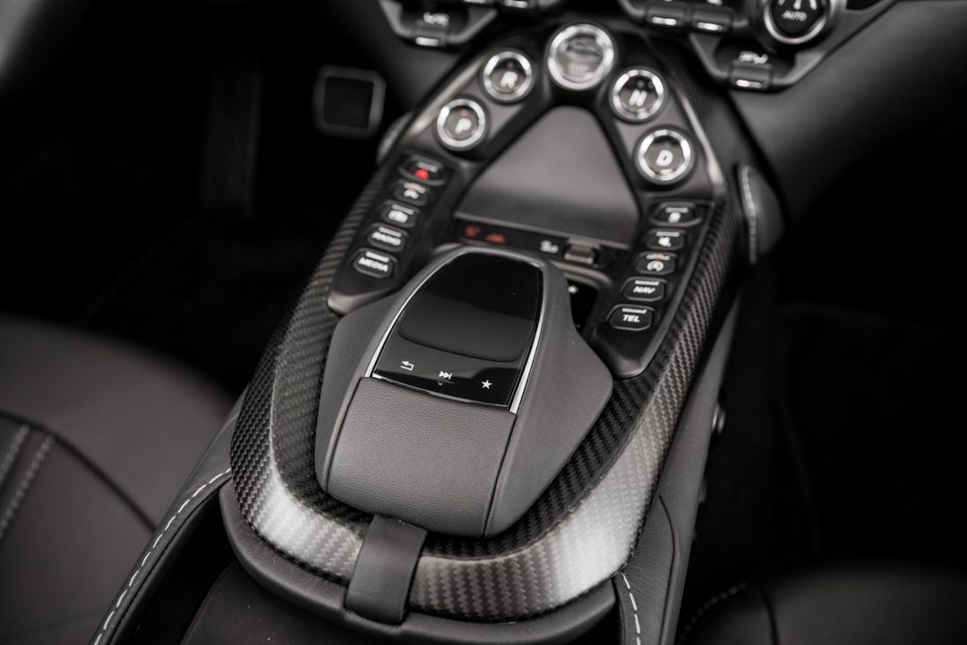 2023 Aston Martin Vantage