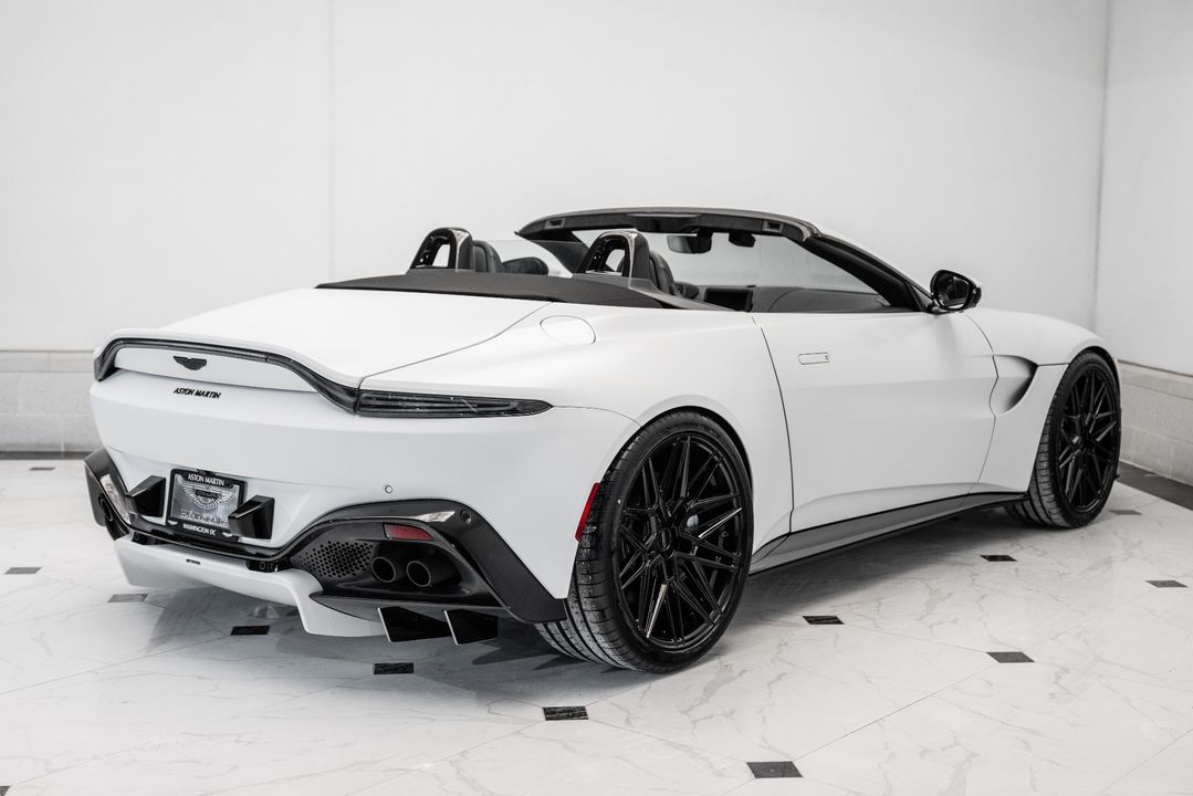 2023 Aston Martin Vantage
