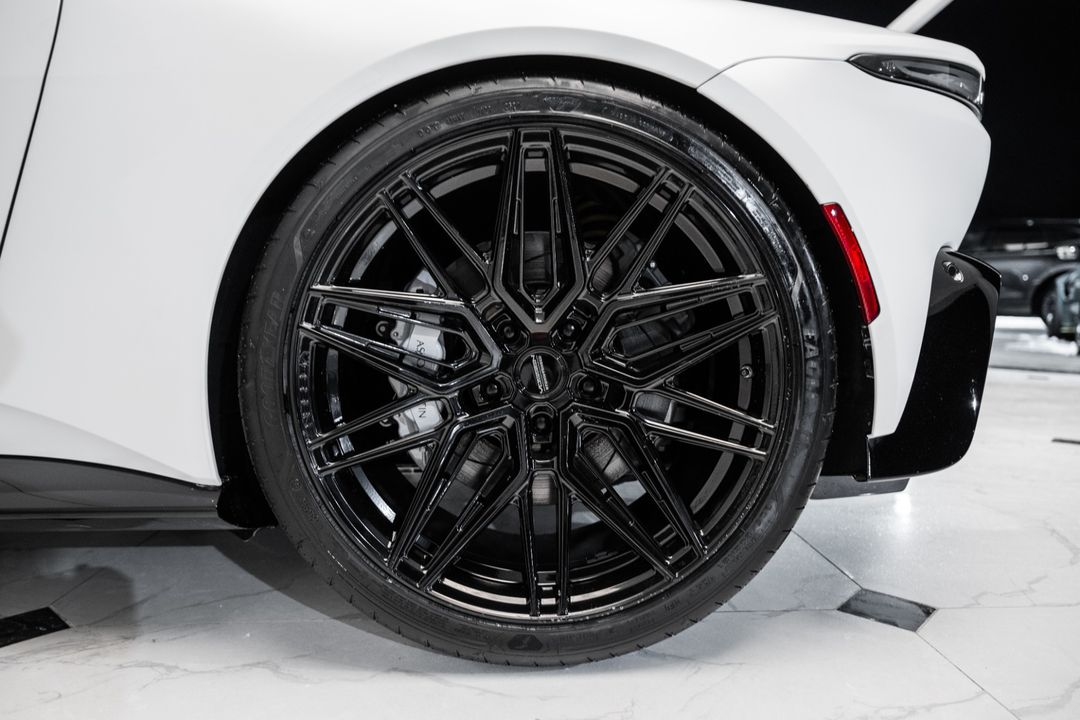 2023 Aston Martin Vantage