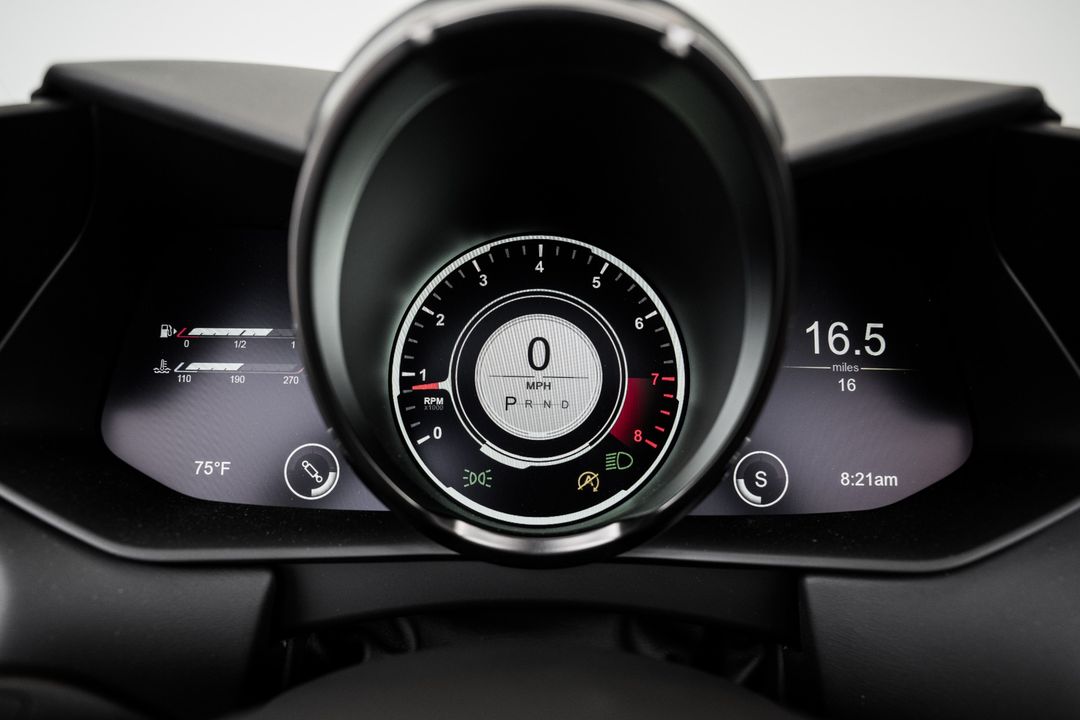2023 Aston Martin Vantage