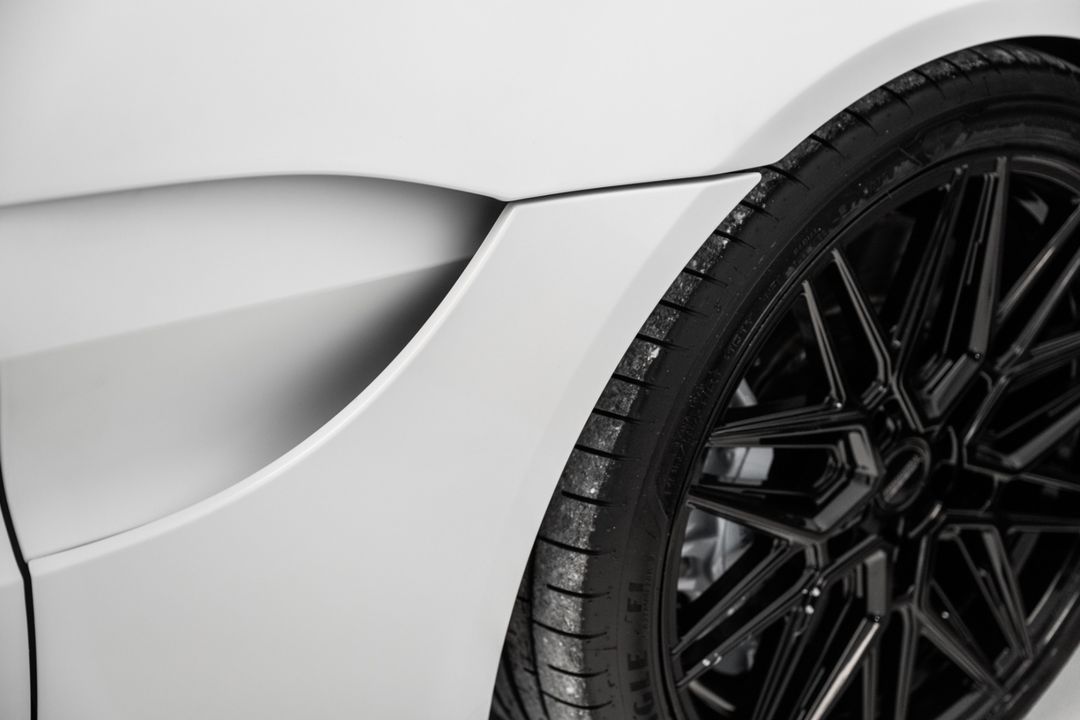 2023 Aston Martin Vantage