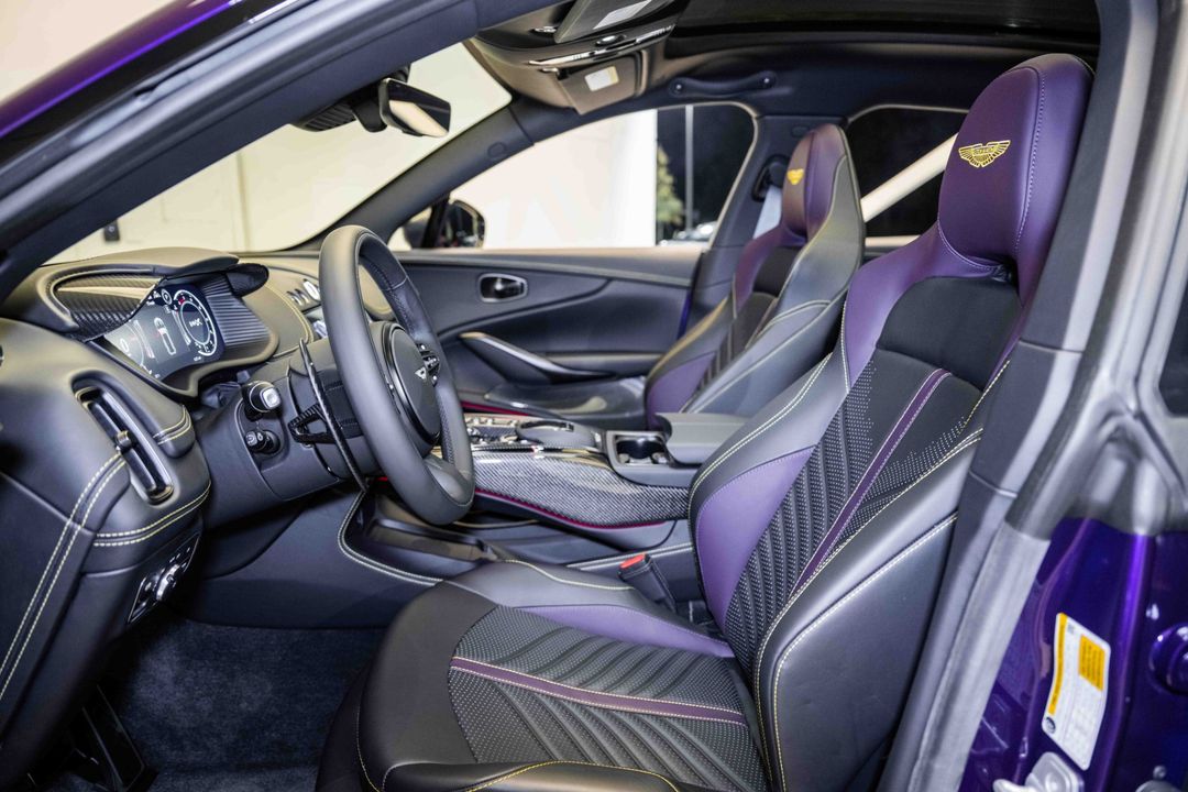 2024 Aston Martin DBX
