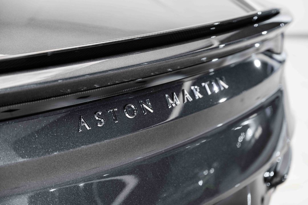 2023 Aston Martin DBS