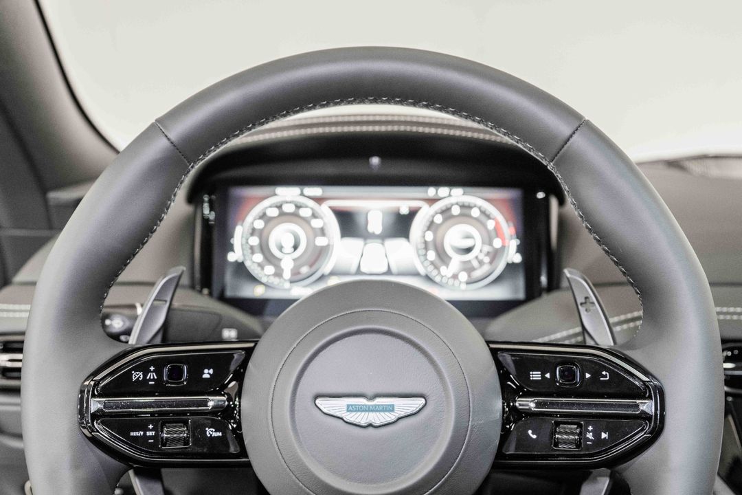 2024 Aston Martin DB12