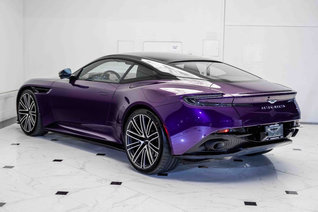 2024 Aston Martin DB12