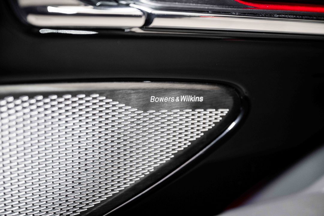 2024 Aston Martin DB12