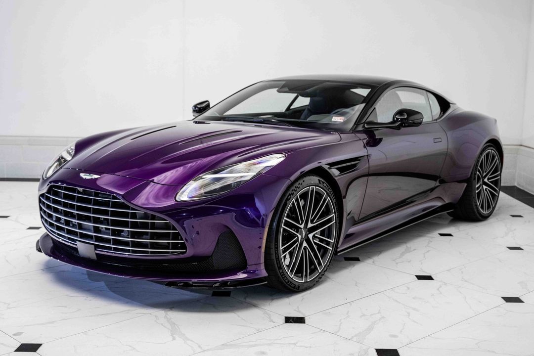2024 Aston Martin DB12