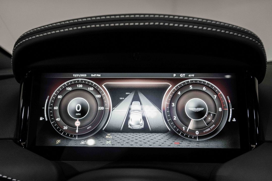 2024 Aston Martin DB12