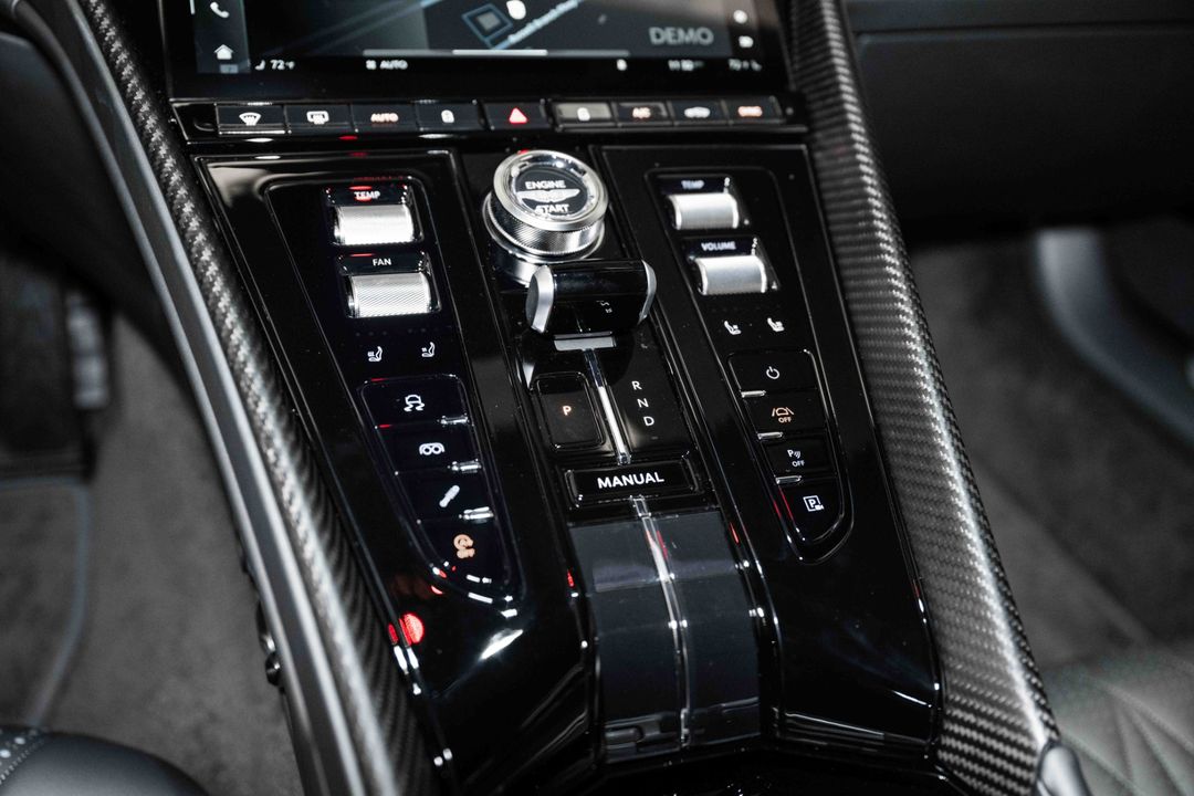 2024 Aston Martin DB12