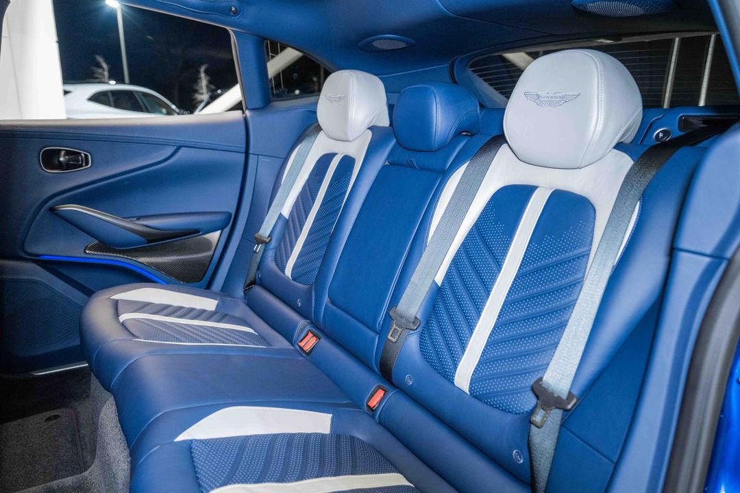 2024 Aston Martin DBX