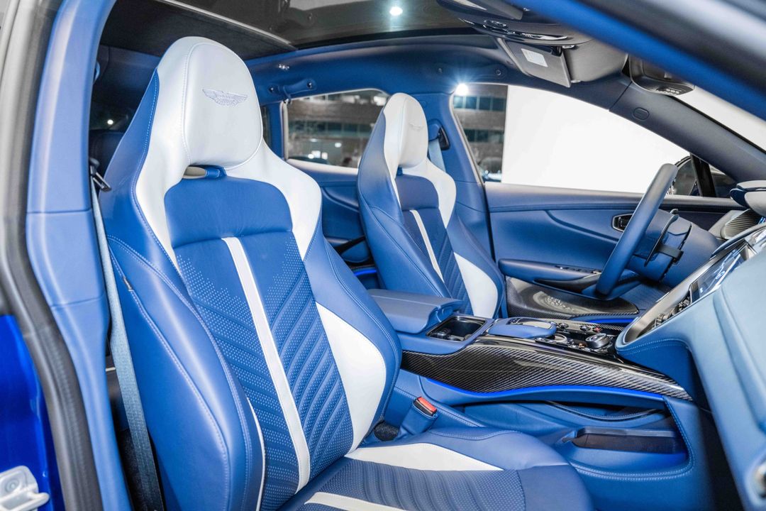 2024 Aston Martin DBX