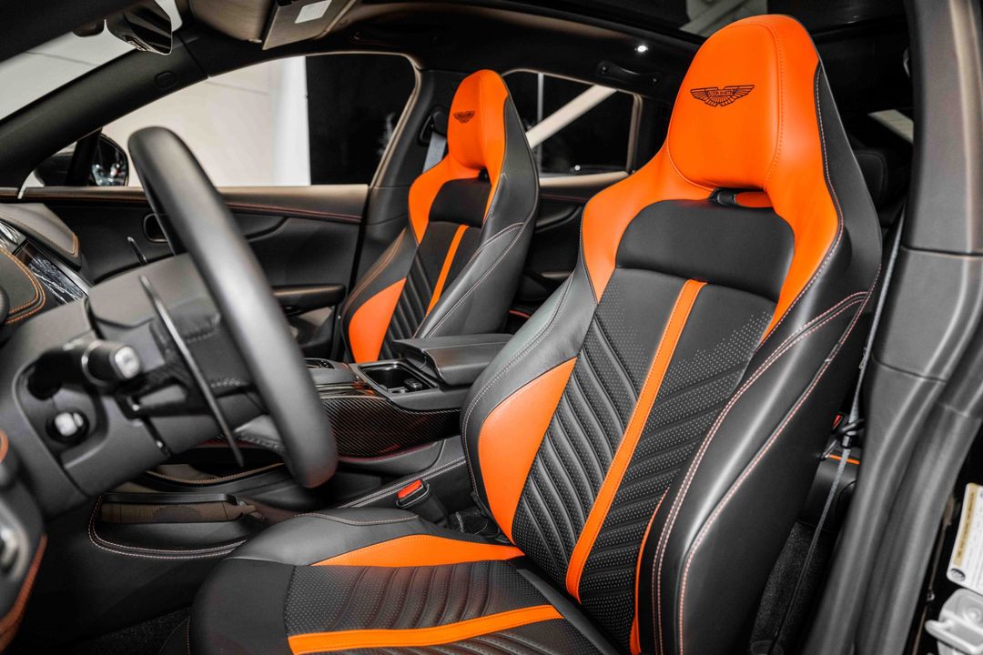 2023 Aston Martin DBX