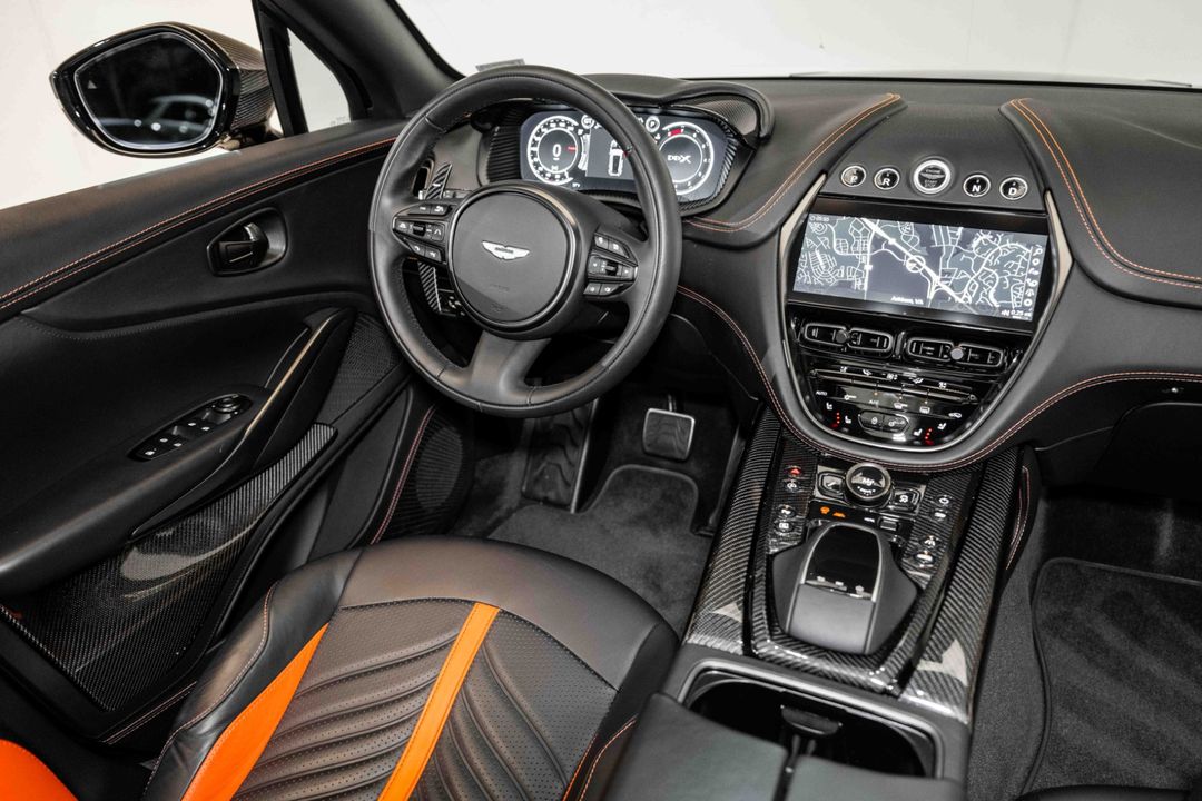 2023 Aston Martin DBX