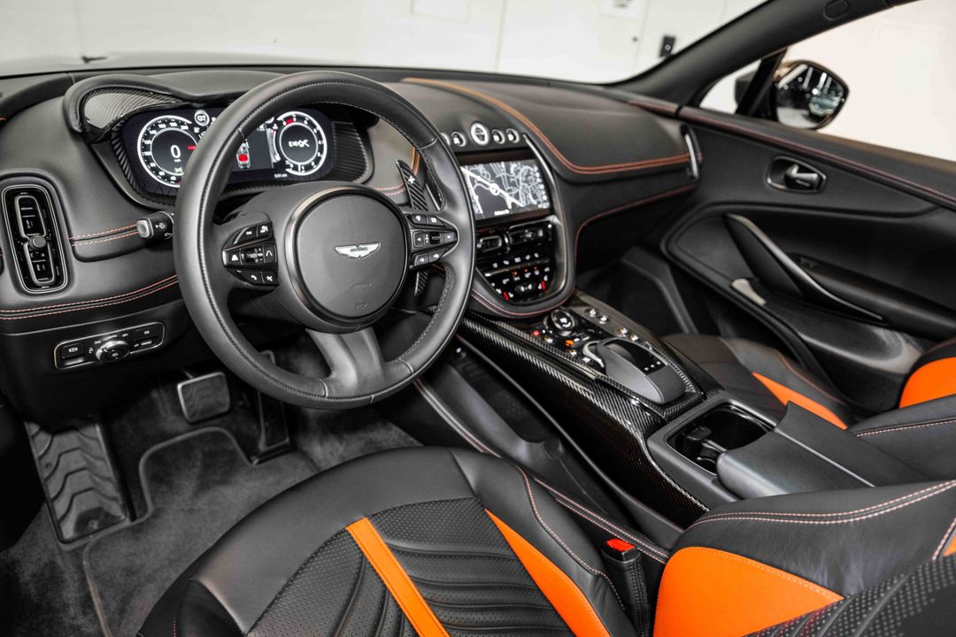 2023 Aston Martin DBX
