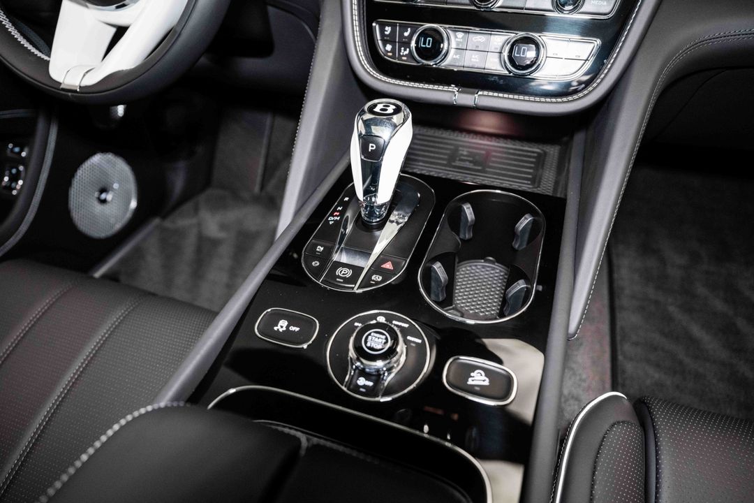 2024 Bentley Bentayga