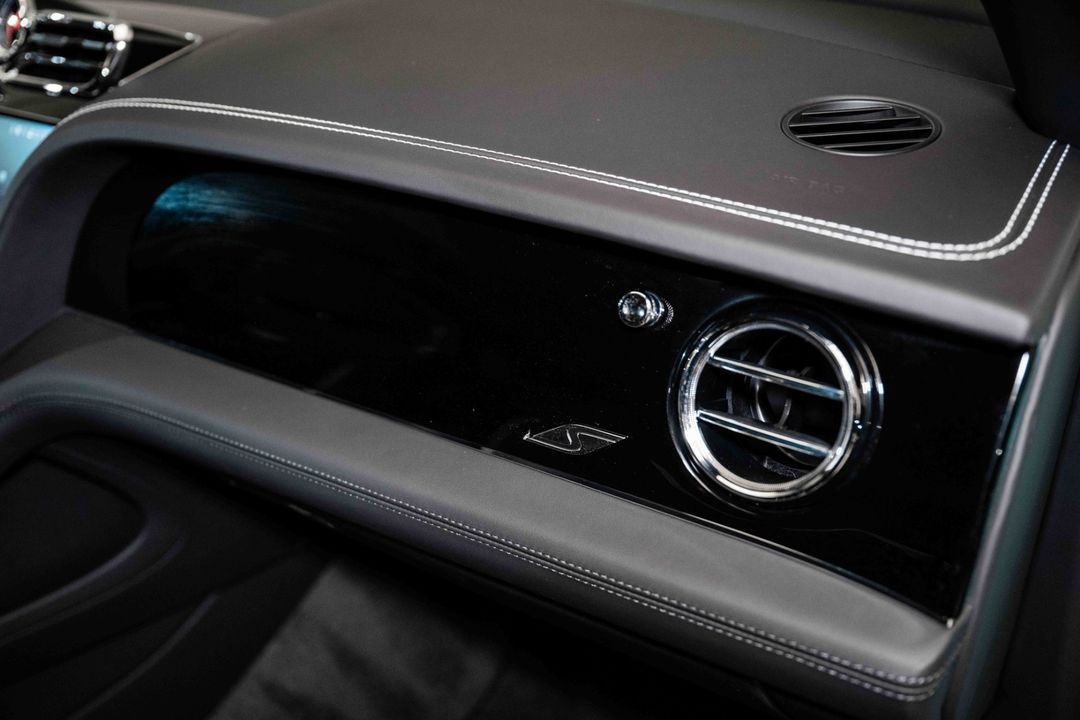 2024 Bentley Bentayga