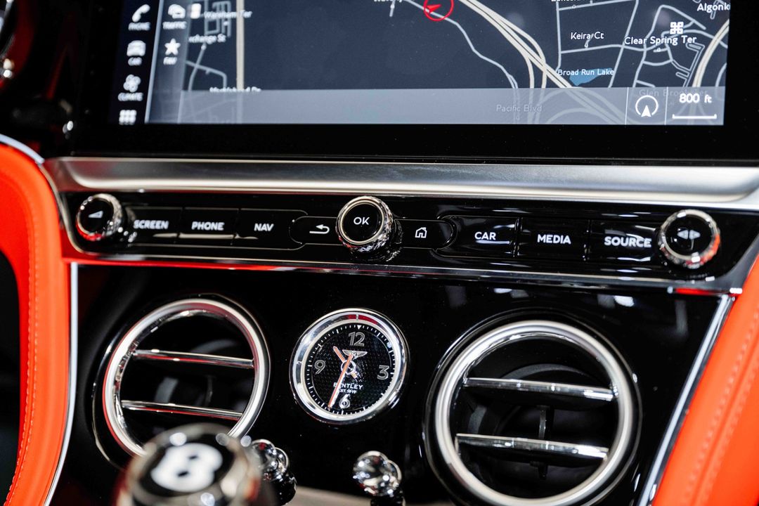 2024 Bentley Continental