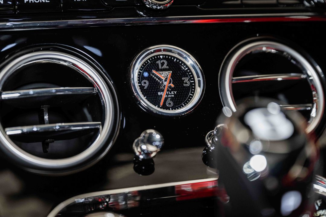2024 Bentley Continental