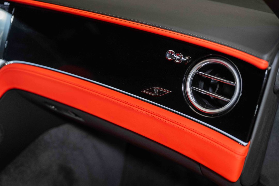 2024 Bentley Continental