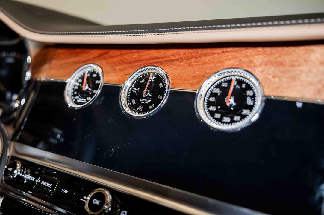 2024 Bentley Flying Spur