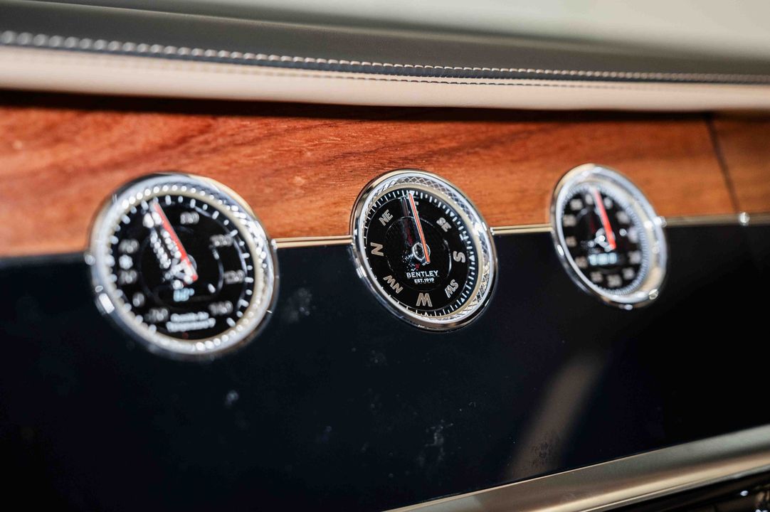 2024 Bentley Flying Spur