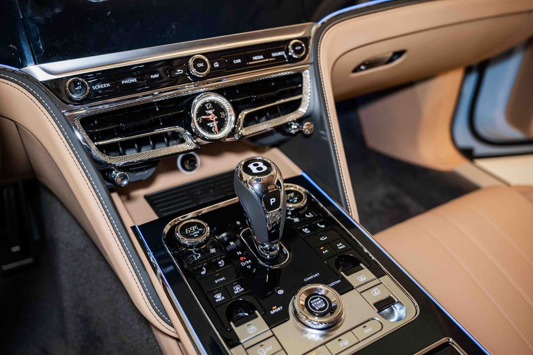 2024 Bentley Flying Spur