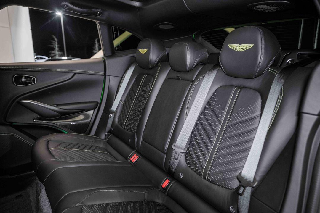 2024 Aston Martin DBX