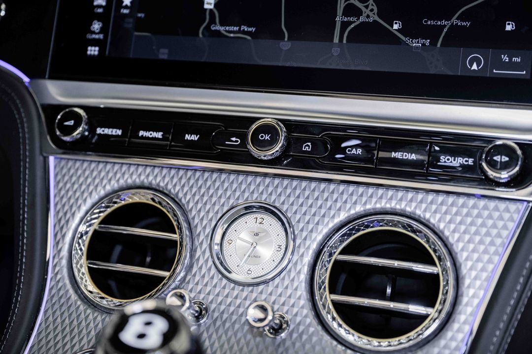 2024 Bentley Continental