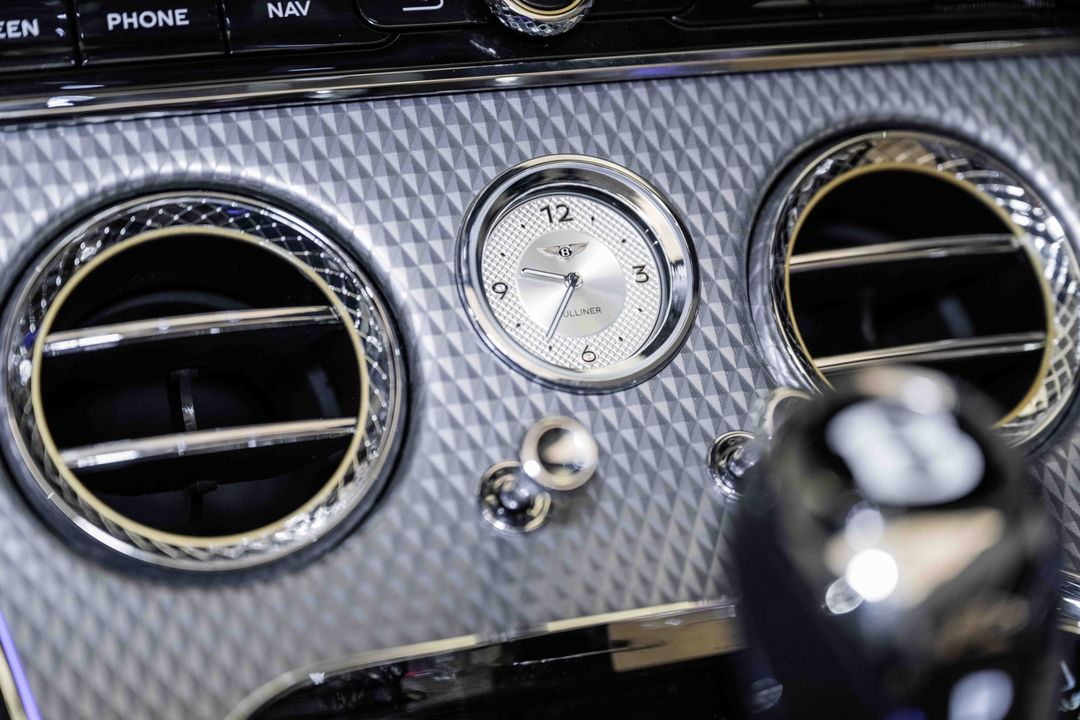 2024 Bentley Continental