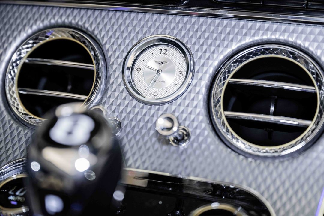 2024 Bentley Continental