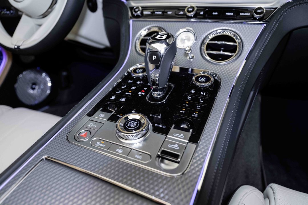 2024 Bentley Continental