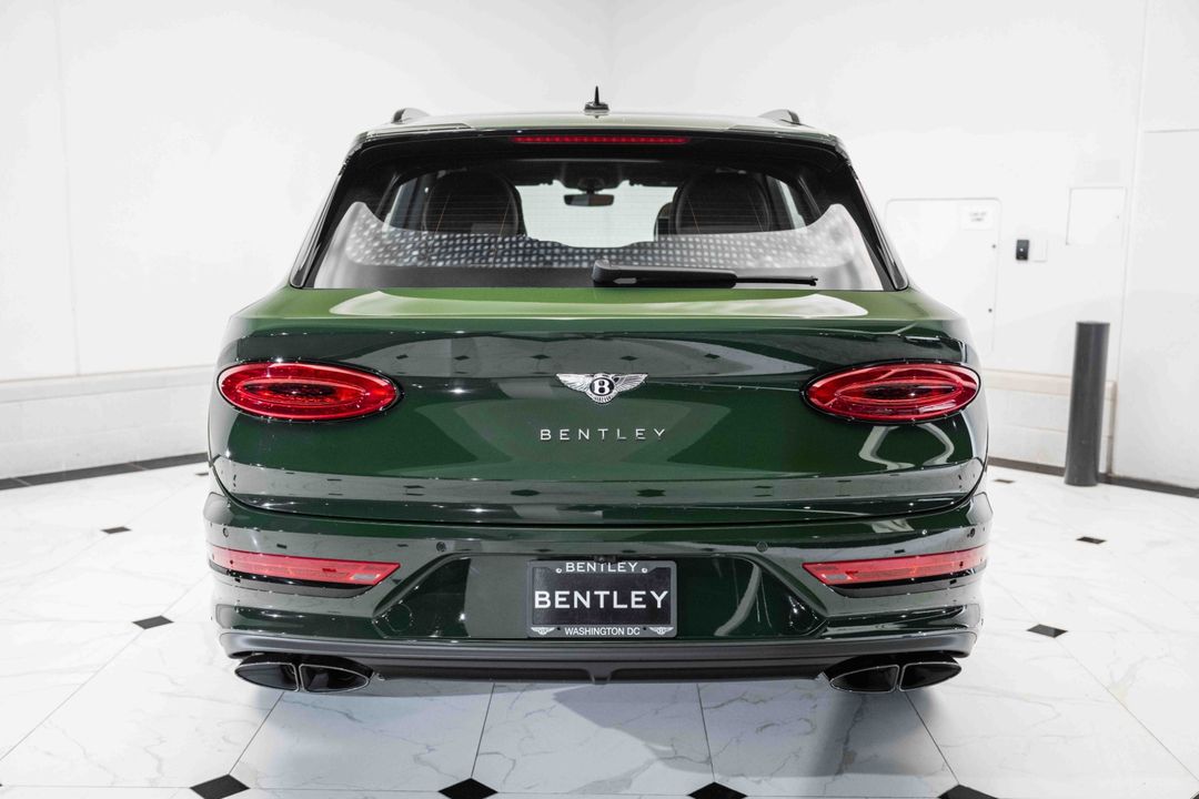 2024 Bentley Bentayga EWB