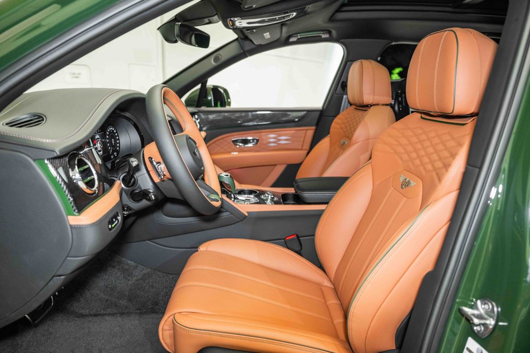 2024 Bentley Bentayga EWB