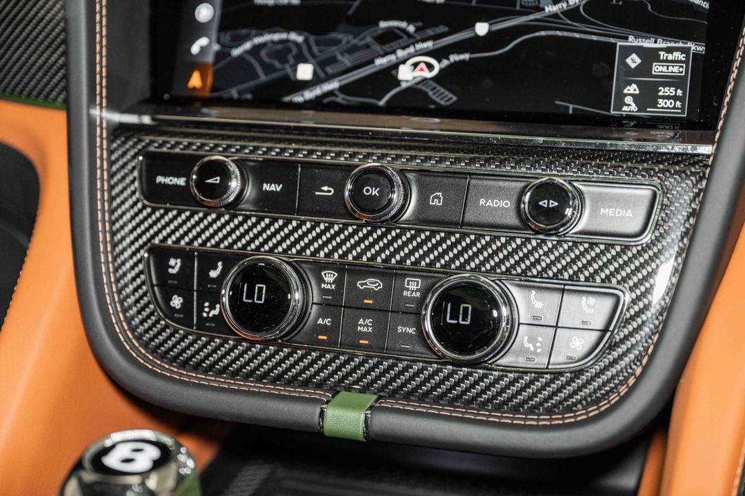 2024 Bentley Bentayga EWB