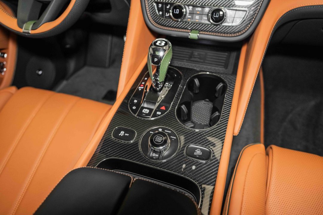 2024 Bentley Bentayga EWB