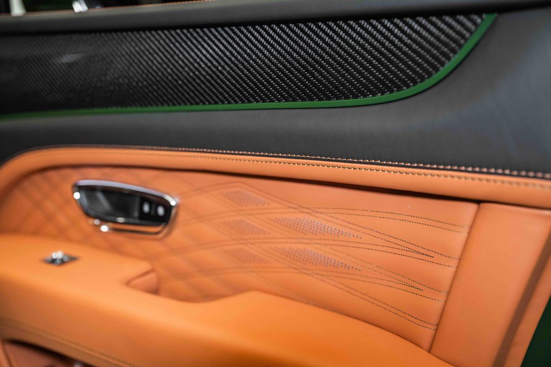 2024 Bentley Bentayga EWB