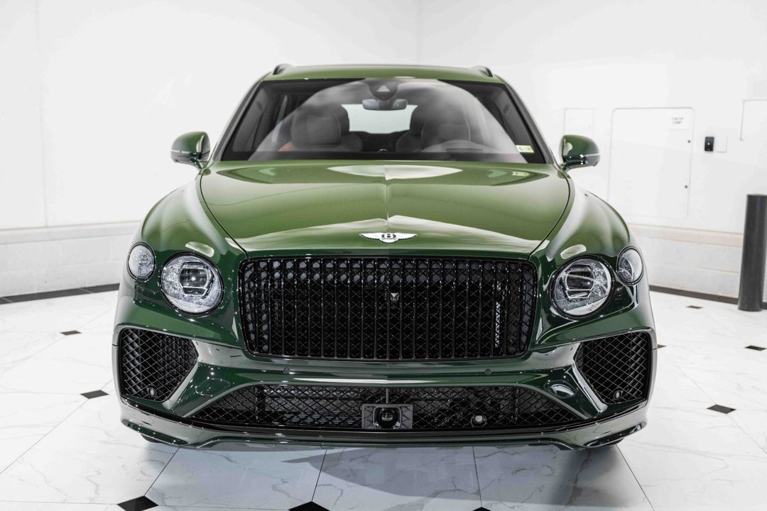 2024 Bentley Bentayga EWB
