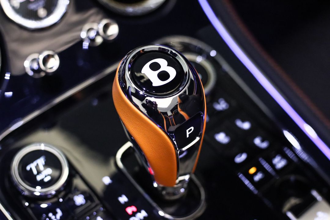 2024 Bentley Continental