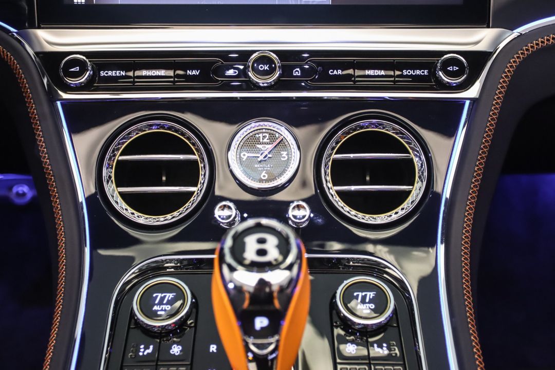 2024 Bentley Continental