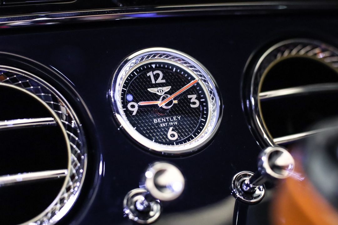 2024 Bentley Continental