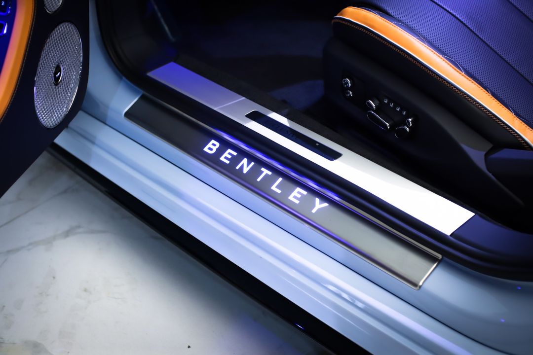 2024 Bentley Continental