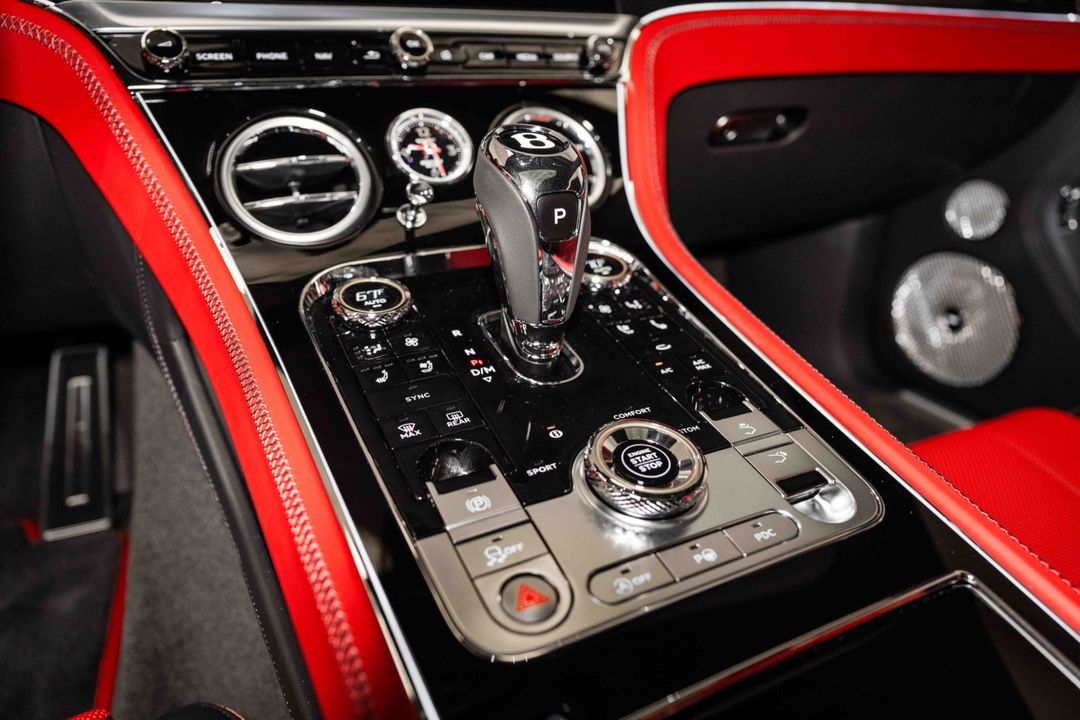 2024 Bentley Continental