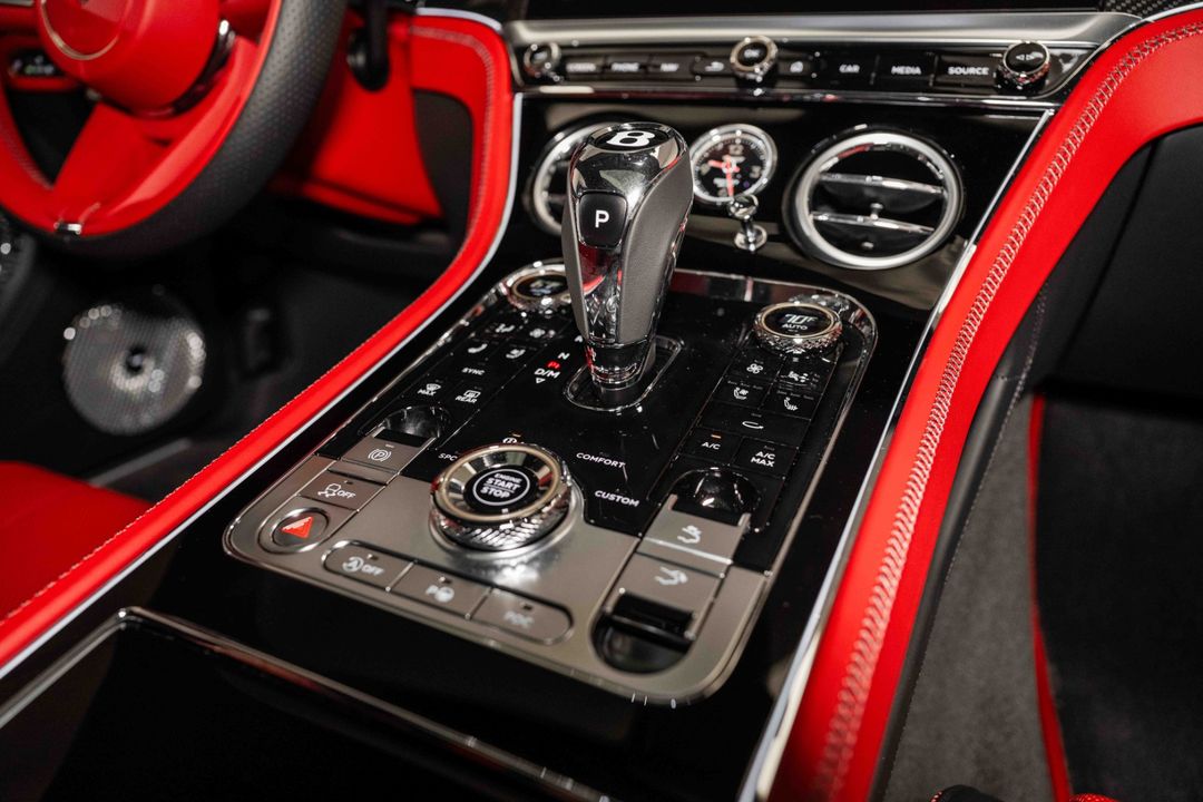 2024 Bentley Continental