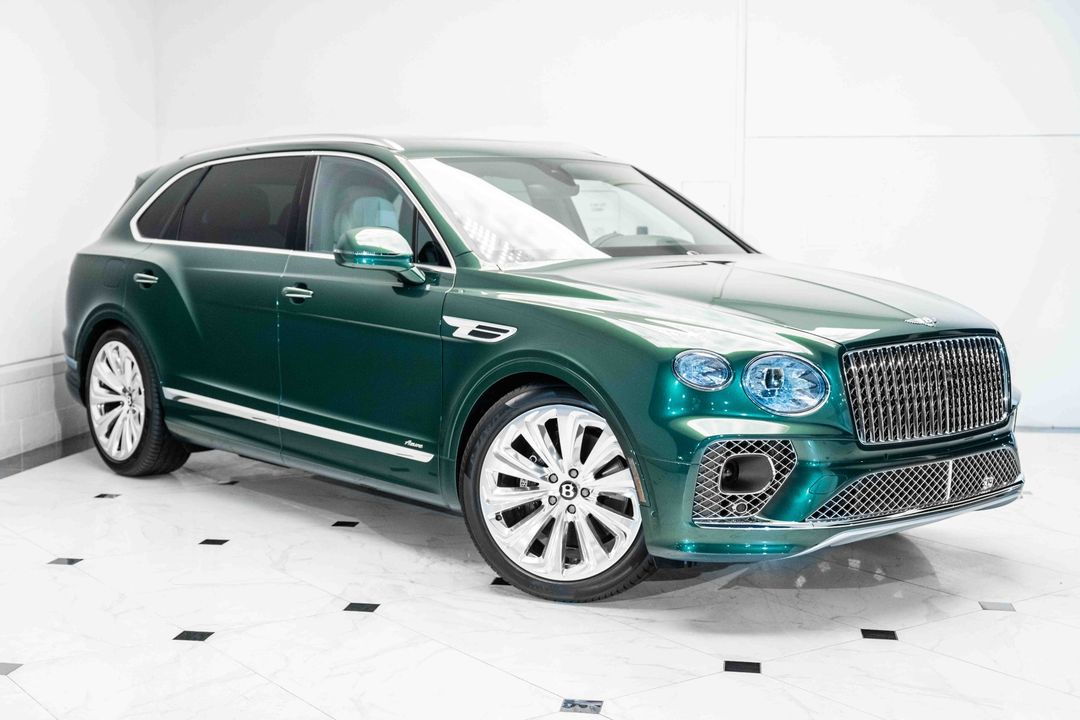 2023 Bentley Bentayga EWB