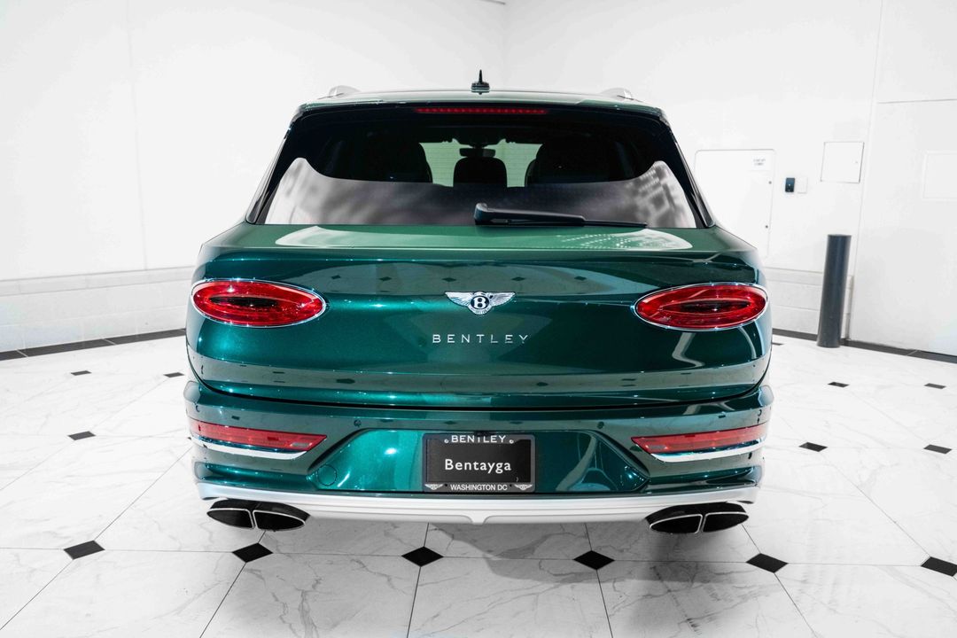 2023 Bentley Bentayga EWB