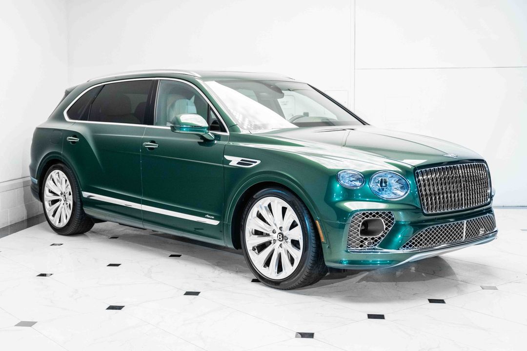 2023 Bentley Bentayga EWB